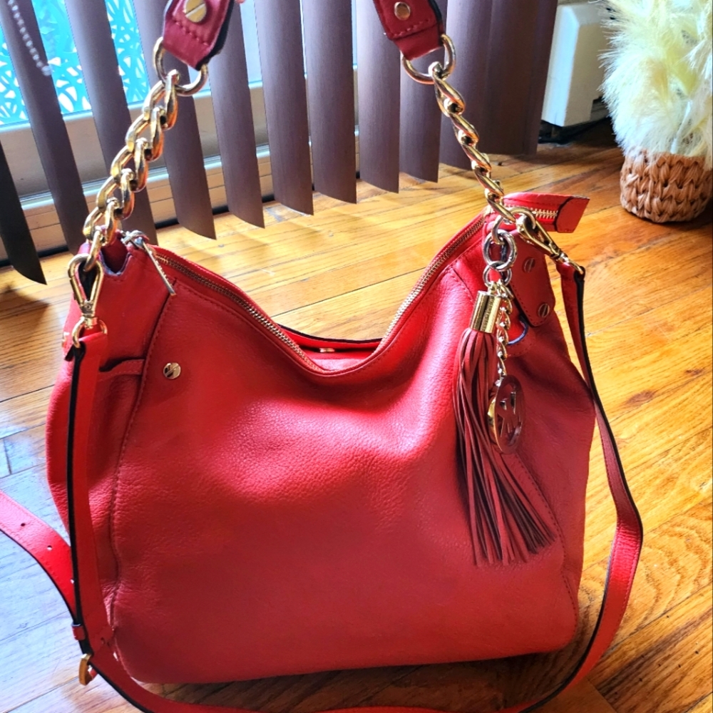 Michael Kors Coralish Pebble  Leather Tote.Larger size with crossbody strap. EUC